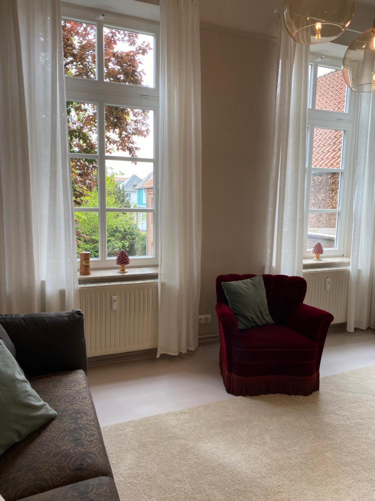 Ferienwohnung Wohlfuehlen In Historischem Haus Brake  Exterior foto